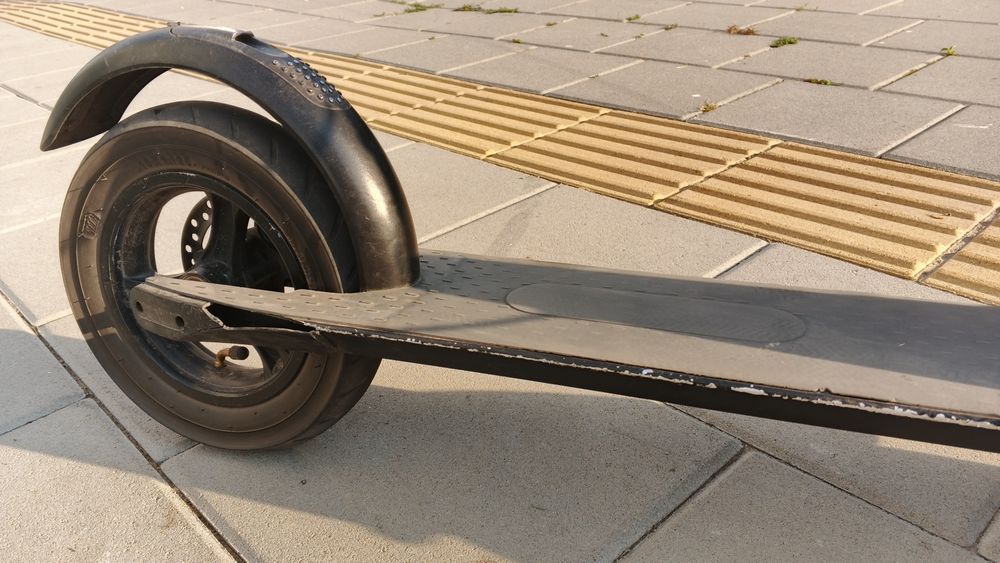 Продам самокат Proove x-city pro