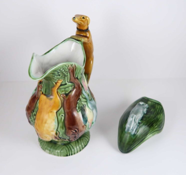 Jarro de caça - faiança das Caldas da Rainha