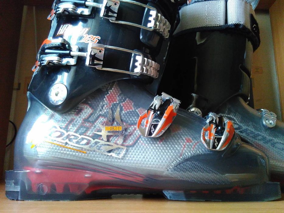 Горголижні ботинки Nordica Hot Rod Pro 125 НОВЫЕ