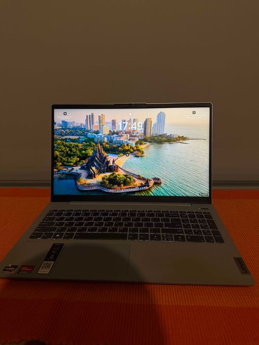 Lenovo IdeaPad 5 15alc05