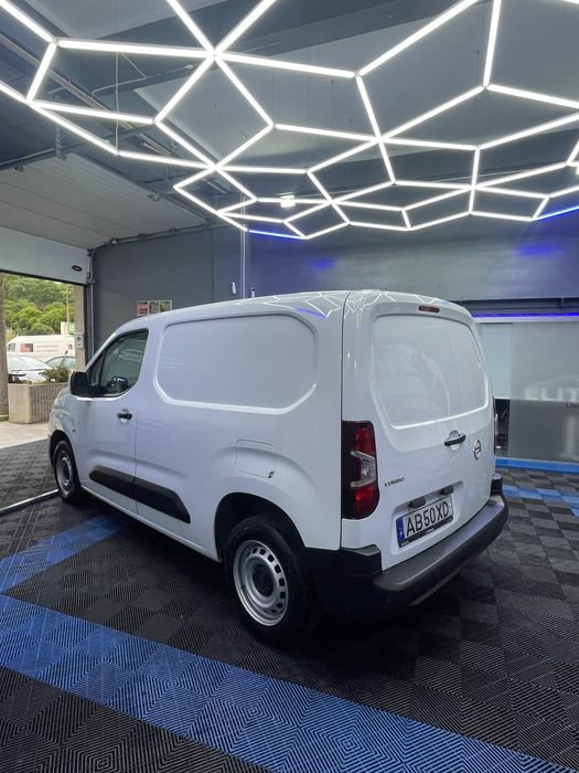 Opel combo 1.5 c/ iva