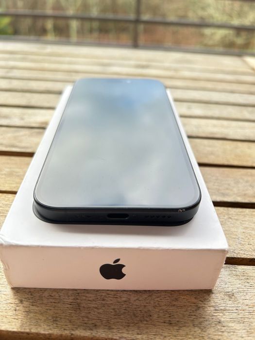 iPhone 16 - 128GB | Black
