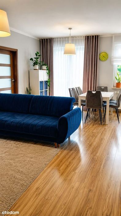 Dwustronne mieszkanie z dużym tarasem na kameralnym, zielonym osiedlu