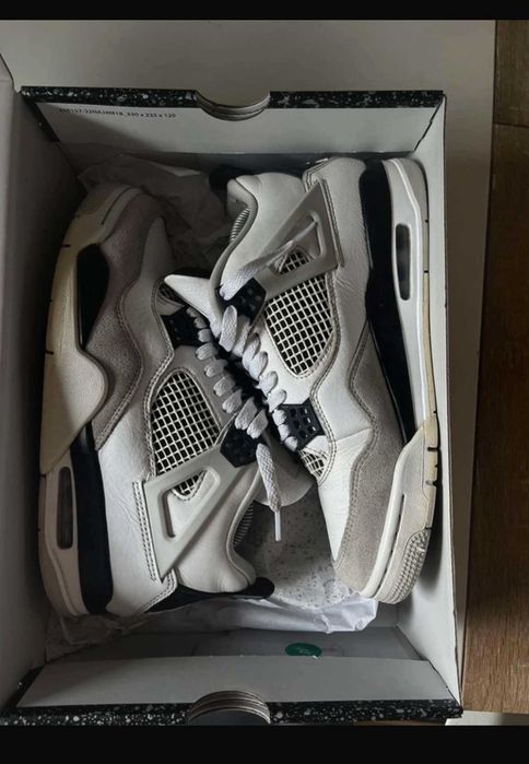 Jordan 4 military black