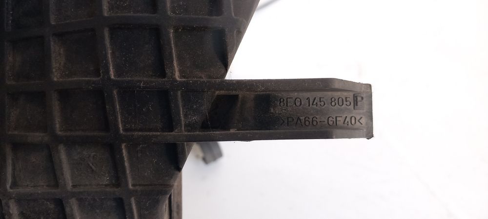 Radiador do intercooler AUDI A4 Avant (8E5, B6)