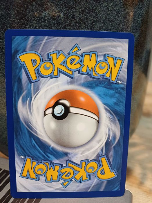 Carta Pokémon Palossand #96