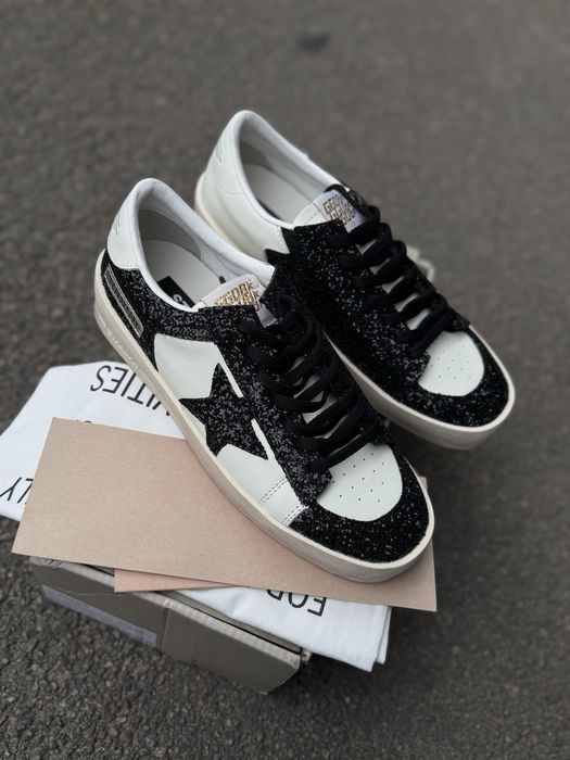 Кеди кросівки голден гуз golden goose gg кроссовки гуси со звездой женские с потертостями