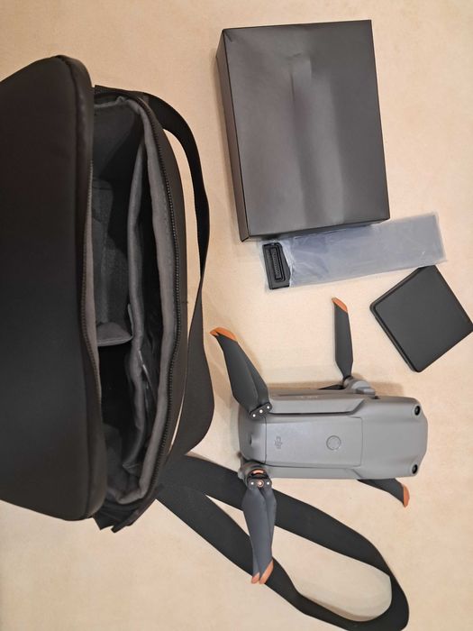Квадрокоптер DJI Mavic AIR 2S Fly More Combo