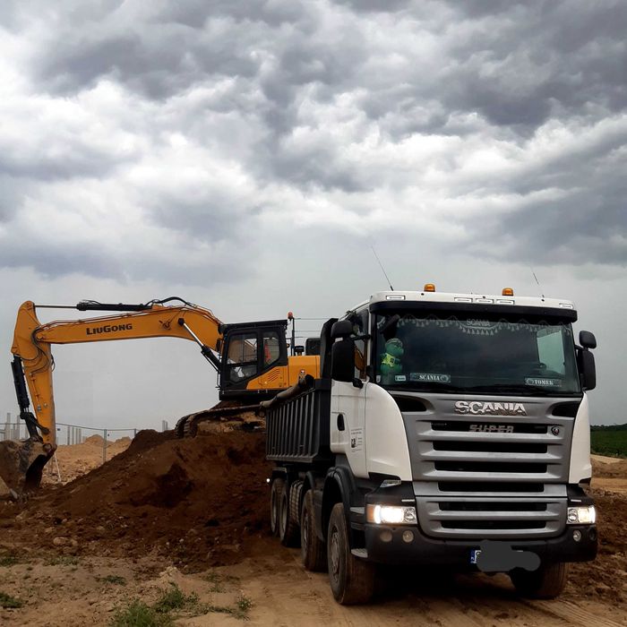 Wywóz ziemi,wykopy,usługi transportowe,wyburzenia domów,wywrotka 8x4