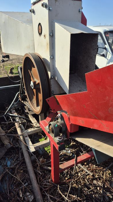 Гілко подрібнювач