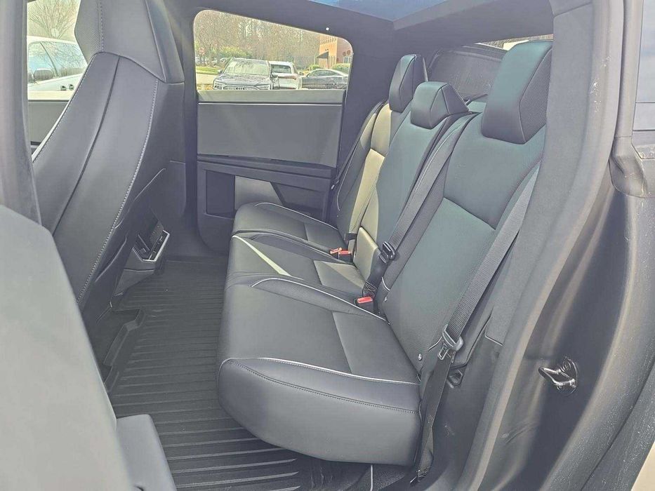 2024 Tesla Cybertruck AWD