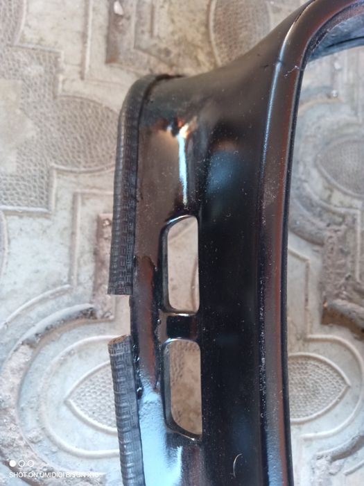 Фара от мотоцикла с защитой от