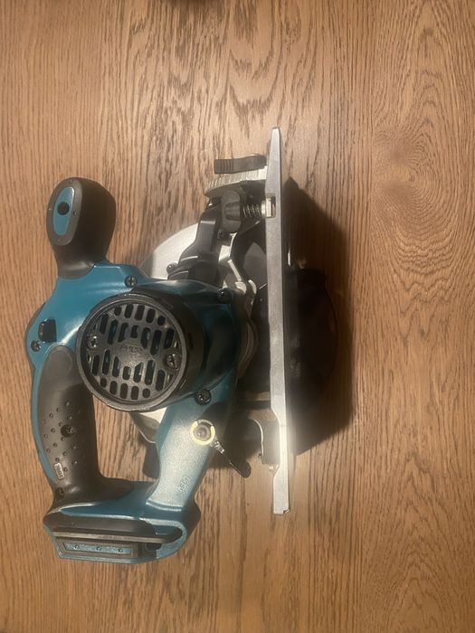 Serra circular Makita original DSS 610Z