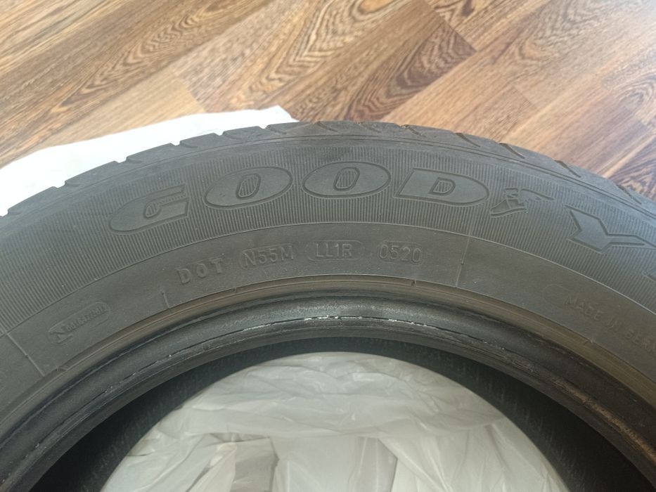 Літні шини Goodyear EfficientGrip 215/60 R16 95H (Germany, 2020)
