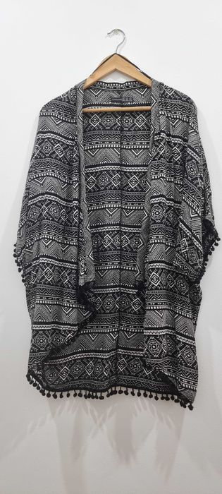 Kimono Preto e branco
