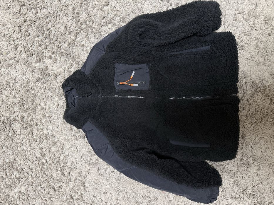 Продам кофту Reserved