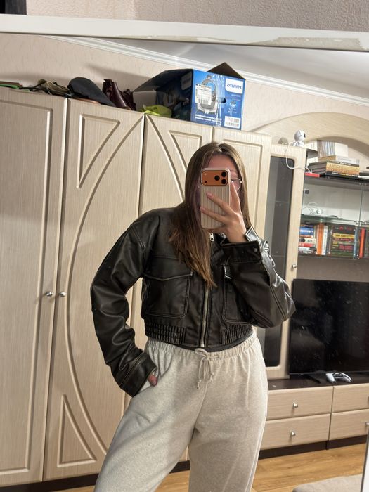 Вкорочена шкірянка Zara / косуха Zara
