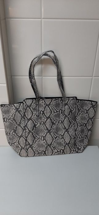 Mala de senhora nova