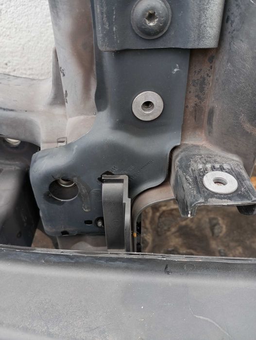 Frente Fibra + Reforço Metal Skoda Fabia I 6Y0805245 / 6Y0805588