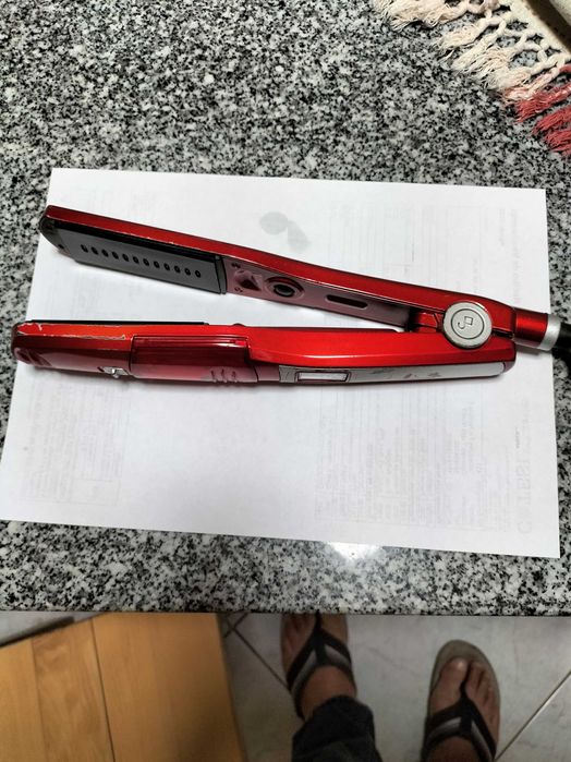 Prancha a vapor como nova.