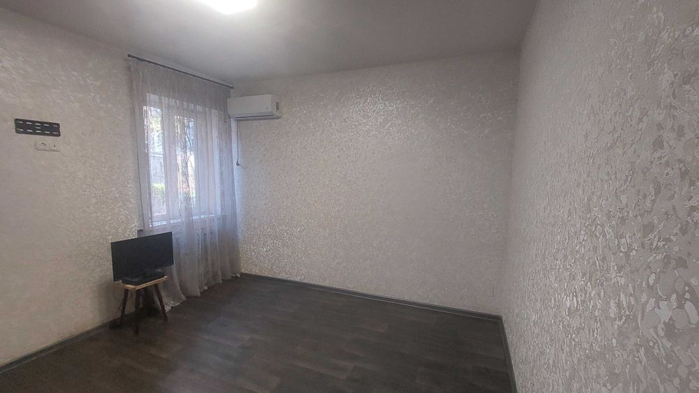 Продам частину котеджу в Центрально - міському районі