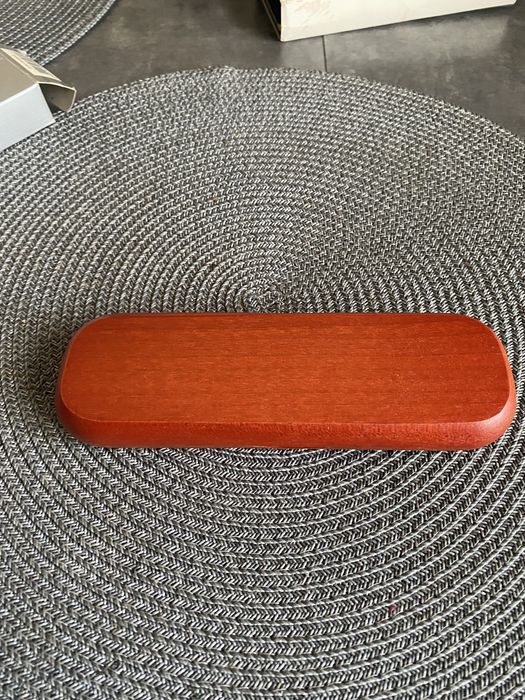 Ручка  шариковая  подарочная.