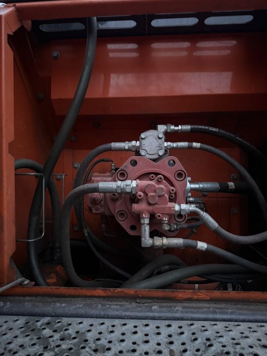 Гусеничний екскаватор Doosan DX255 ls