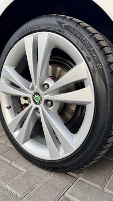 Ексклюзивна Scoda Octavia Шкода Октавіа RS 2007 р 2,0 дизель 6МКПП