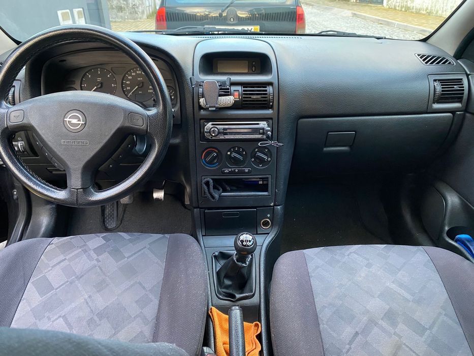 Opel Astra/ ano 2001