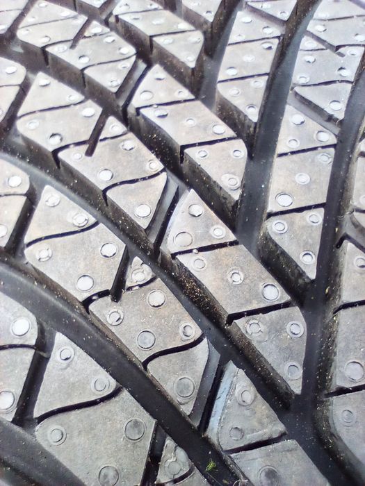 Opona Dunlop 205 55 15 Całoroczna  Nowa!
