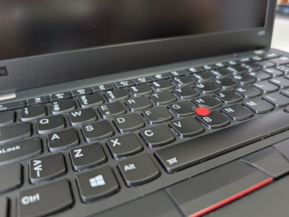 Бюджетний Lenovo ThinkPad A285	Ryzen 5 2500U/8GB/256GB/12"/FullHD/Ноутбук/Компактний/по перерахунку/гарантія/гравіювання/для відряджень/роботи/бізнесу