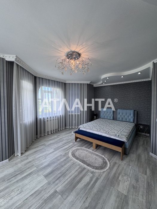 Гарний будинок в Чагрі