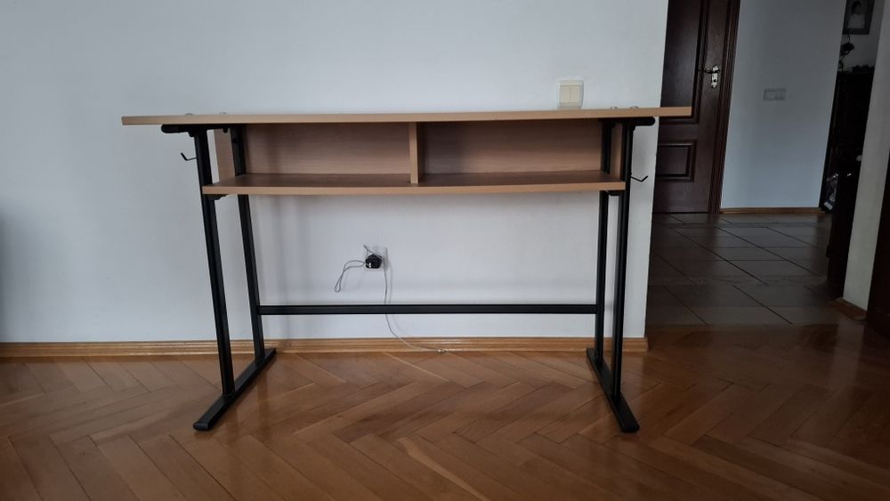Продам парту для школяра