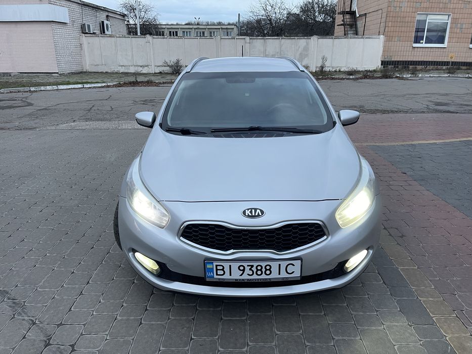 КІА СІД (KIA CEED) SW 2012 універсал, 1,6 дизель