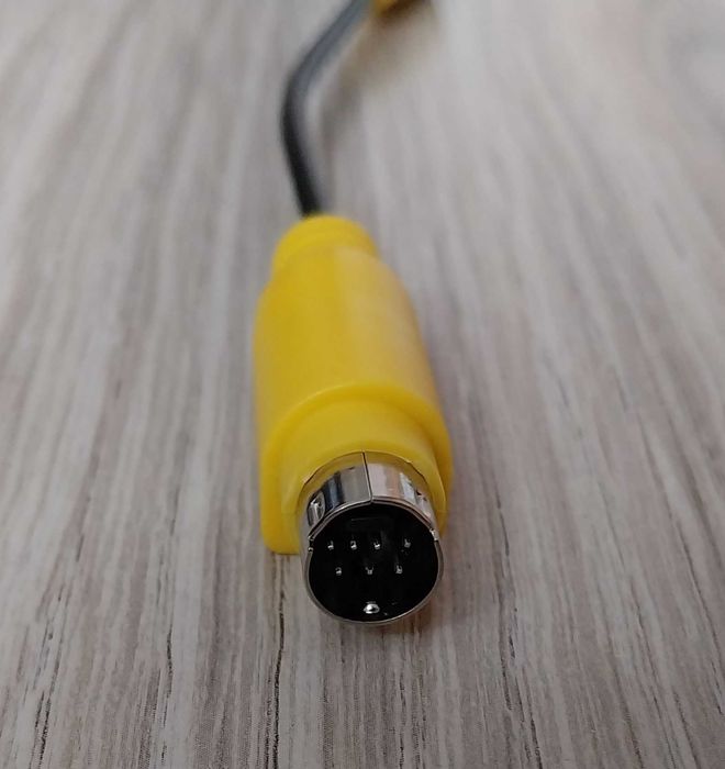 Kabel S-Video 7-Pin - RCA
