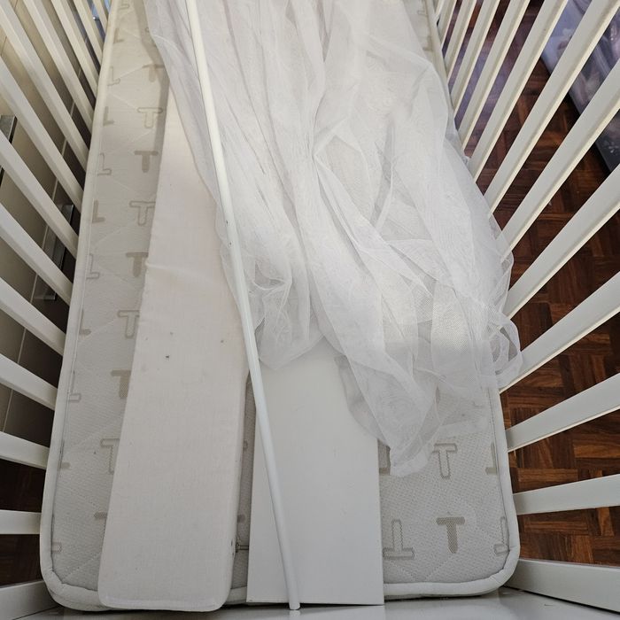 Cama/berço de bebe muito bonita - TRAMA