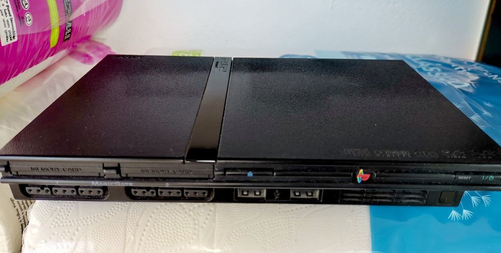 PlayStation 2 Slim a funcionar