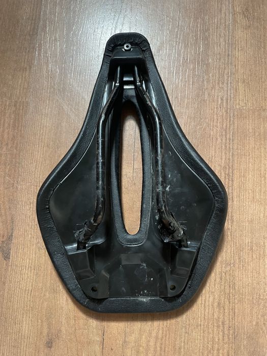 Selim ciclismo/triatlo