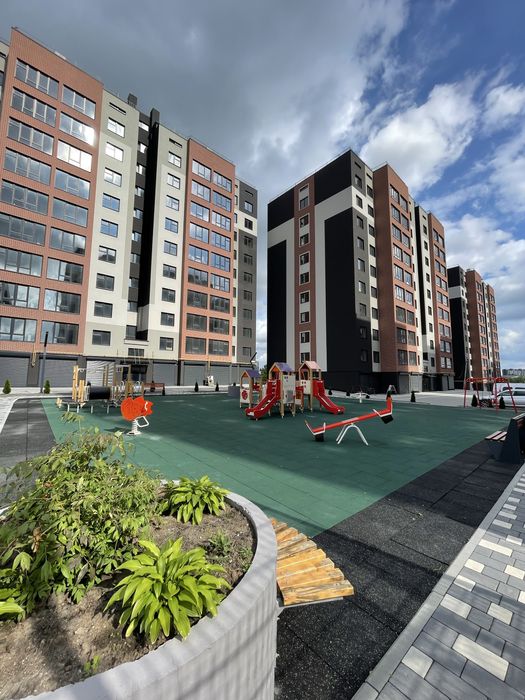 1к новобудова , здача червень