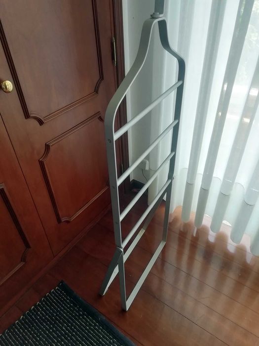 Porta Fatos Cabide Alumínio armário