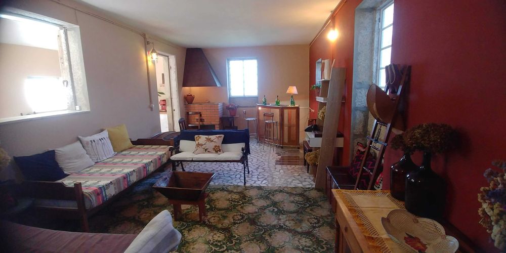 Moradia T4 Isolada com 11.000 m² de Terreno em Mansores, Arouca