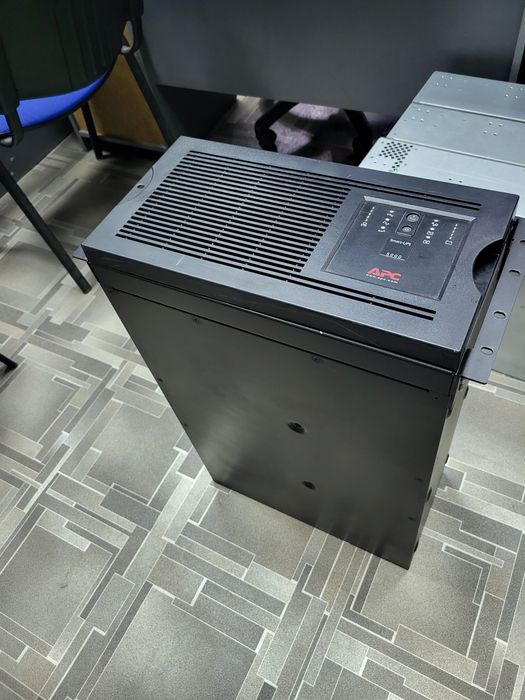 дбж Aps Smart-UPS 5000