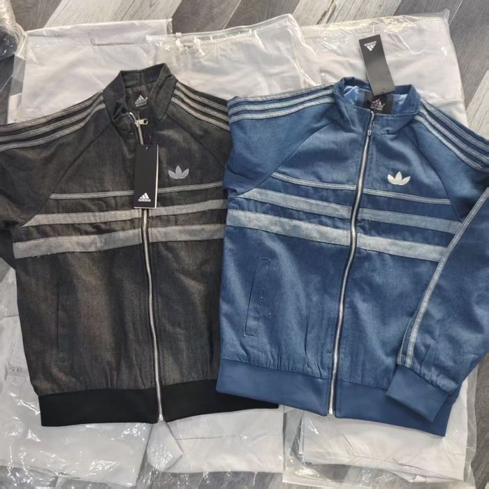 Джинсовий бомбер Adidas /джинсовая курточка адидас