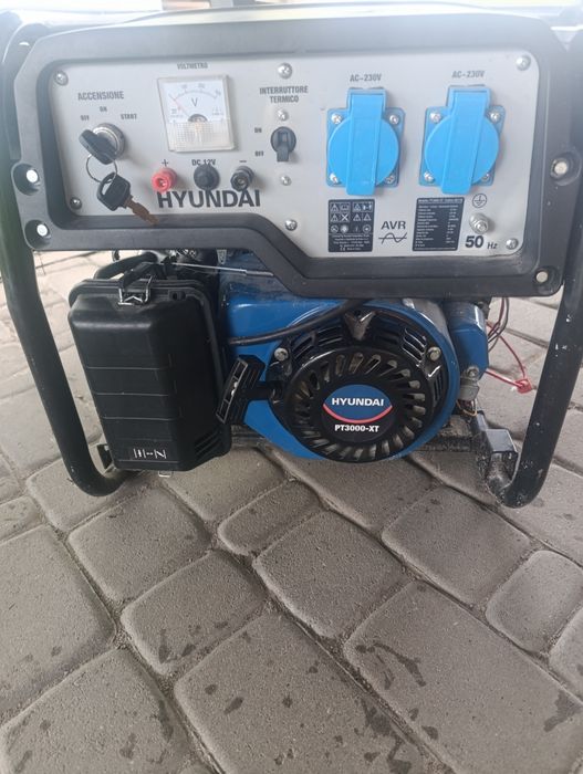Продам генератор Hyundai