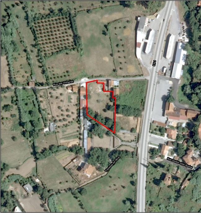 Moradia geminada na Rua das Vinharias, Condeixa-a-Nova, Lote 835m2