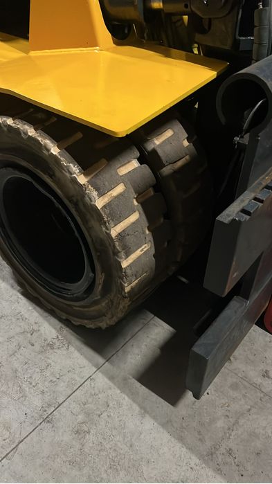 Empilhador 5 toneladas