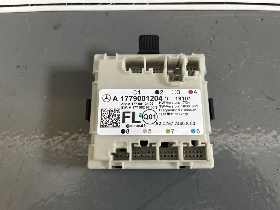 Modulo de Porta Mercedes Classe A W177