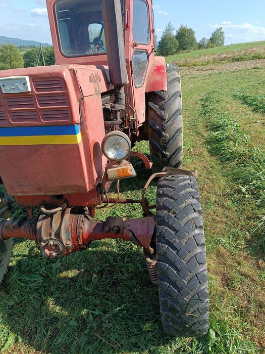 Продам гарний трактор