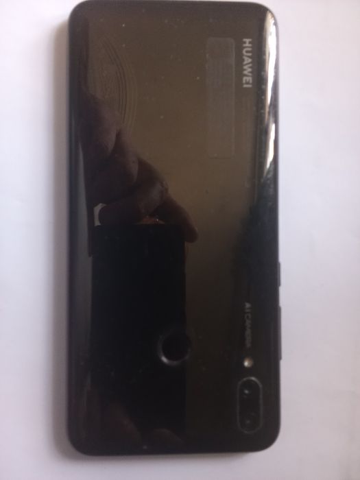 Mobile Phone  está disponível para poder usufruir do equipamento por um baixo valor.