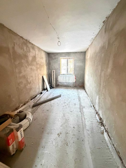 Терміновий продаж приватного будинку з комунікаціями , 2х до зупинки